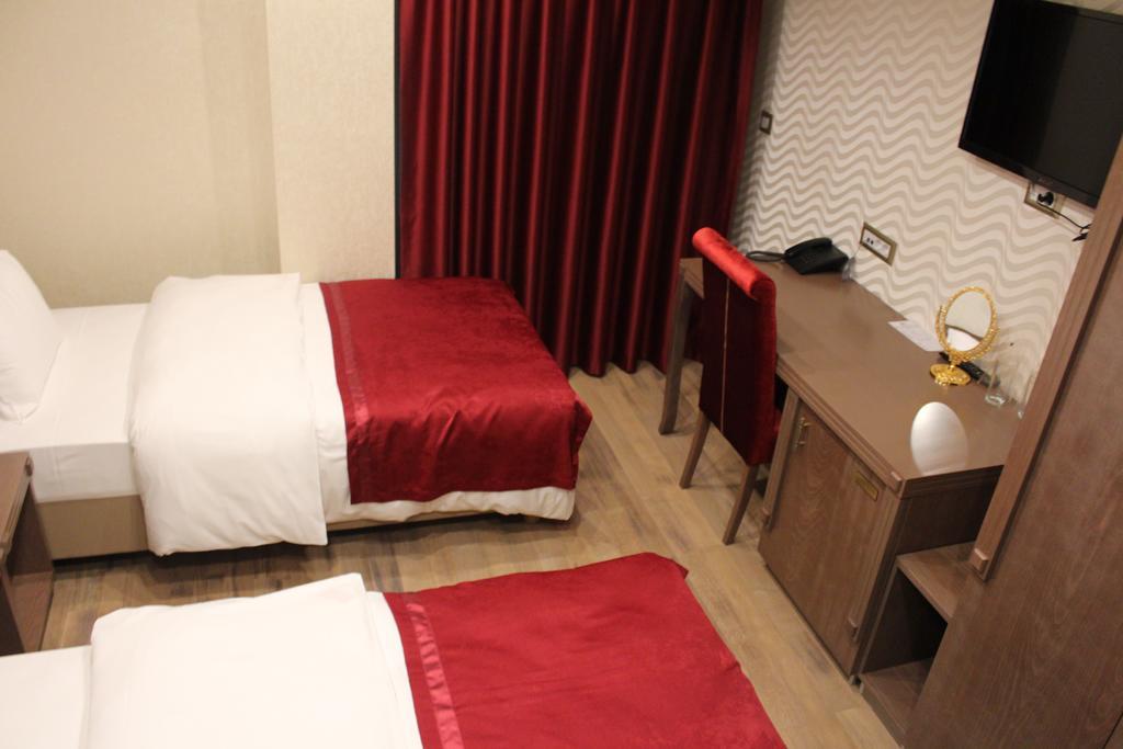 Palace Hotel 4*